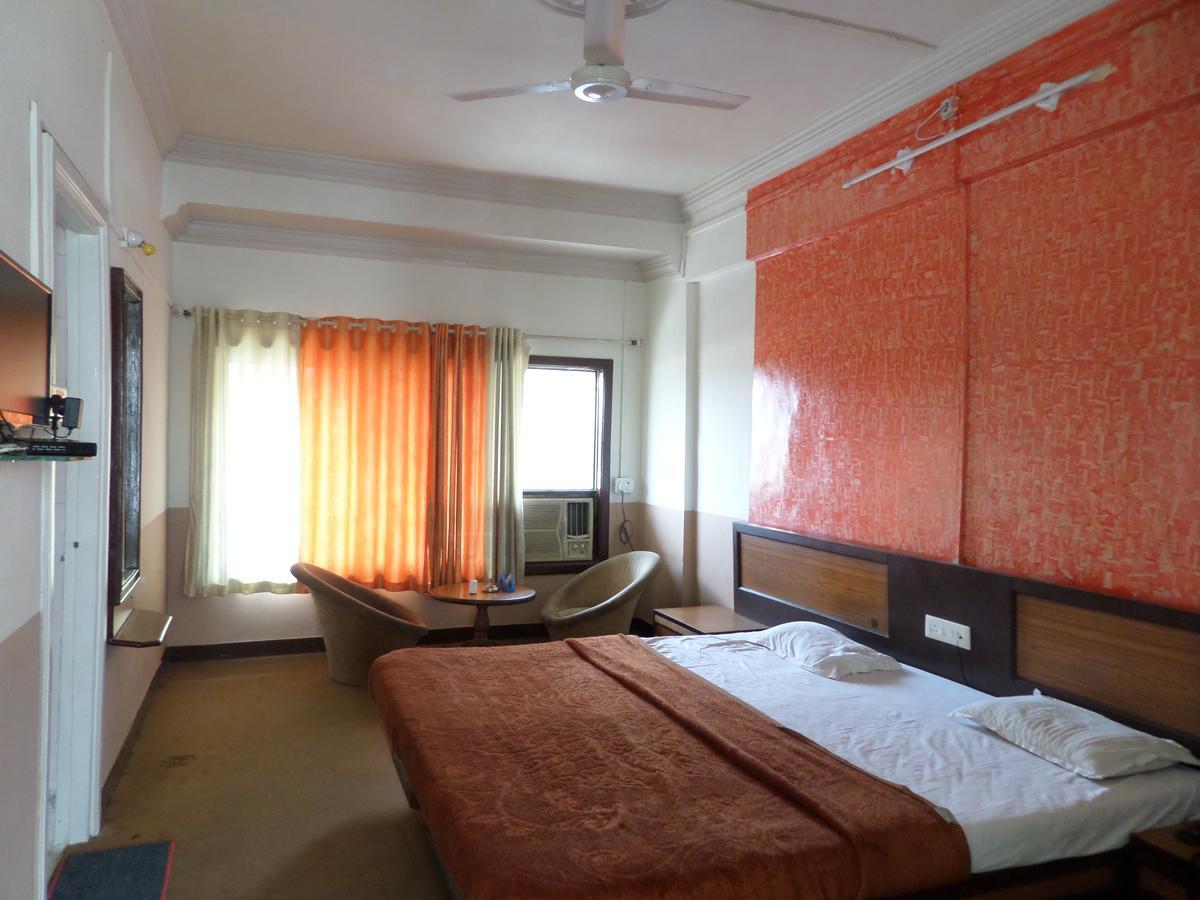 Hotel Ayodhya Nášik Exteriér fotografie
